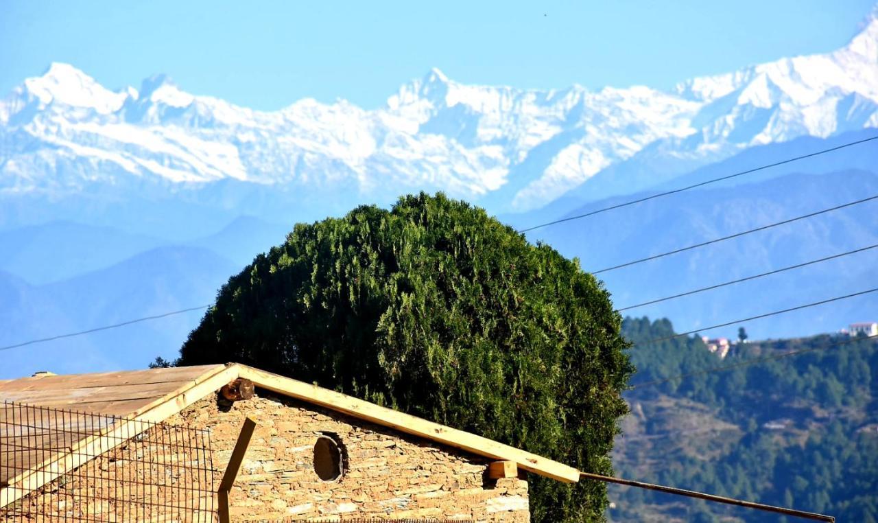 Bsr Farms Resort Pauri Luaran gambar