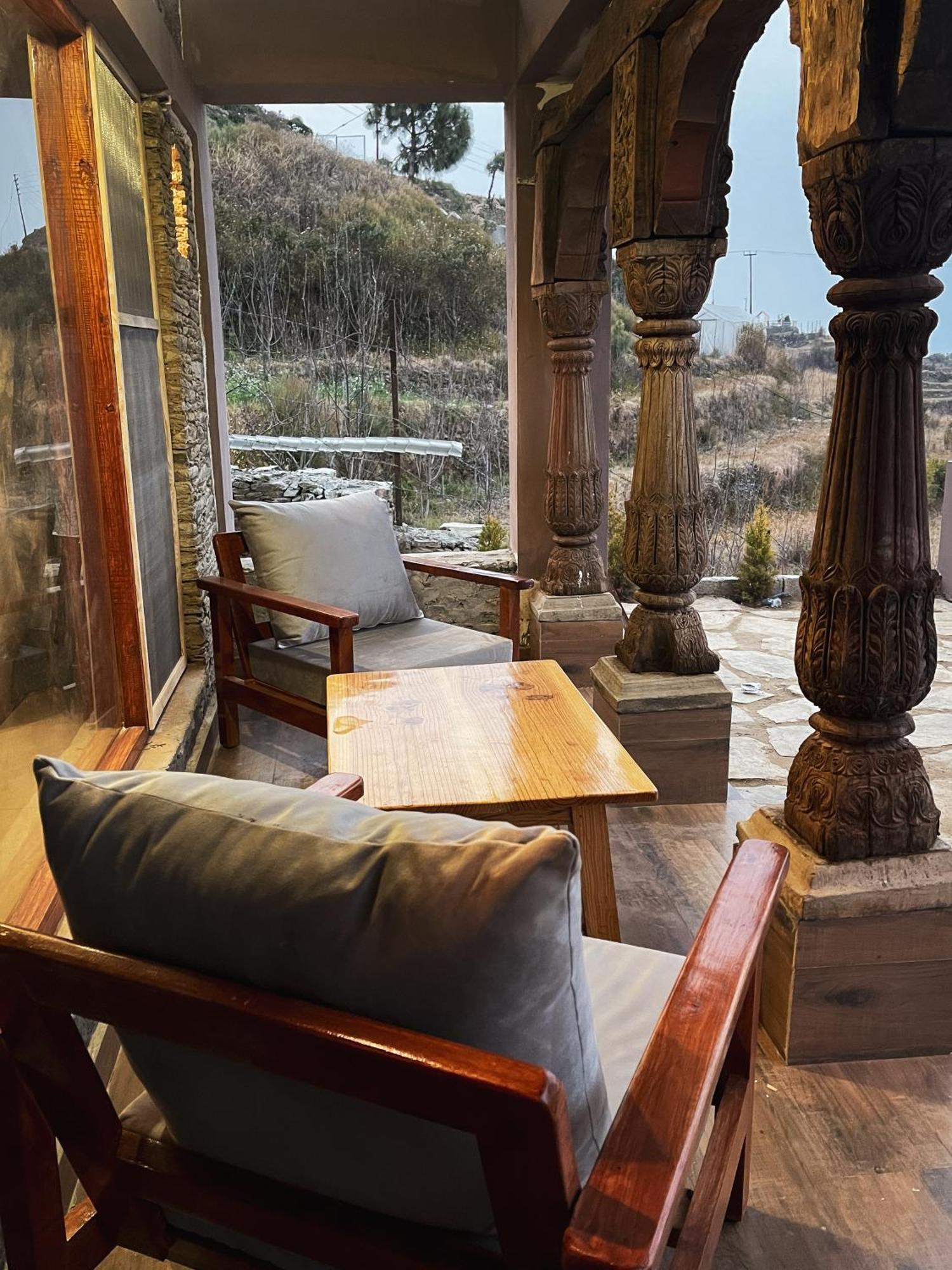 Bsr Farms Resort Pauri Luaran gambar