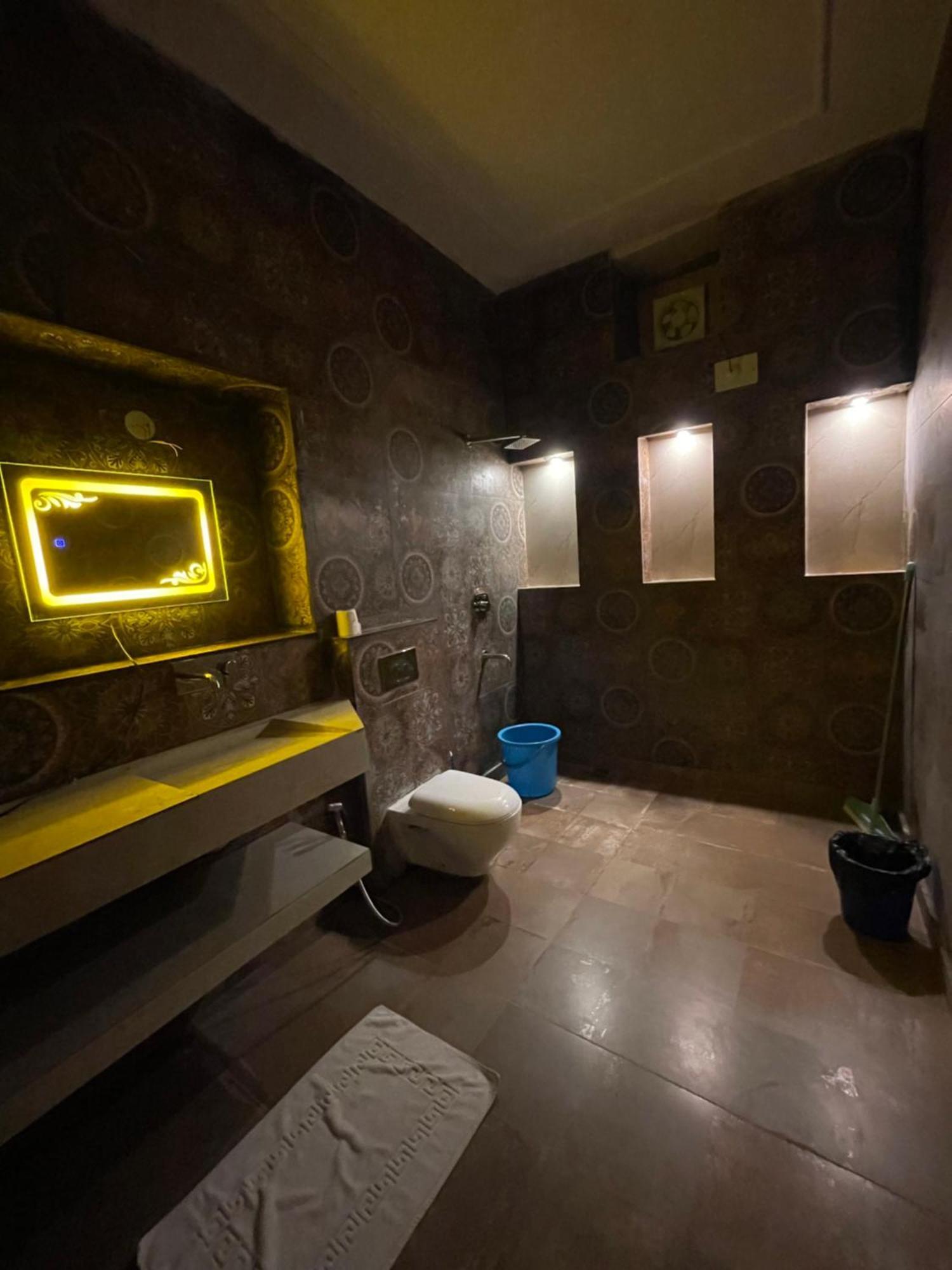 Bsr Farms Resort Pauri Luaran gambar