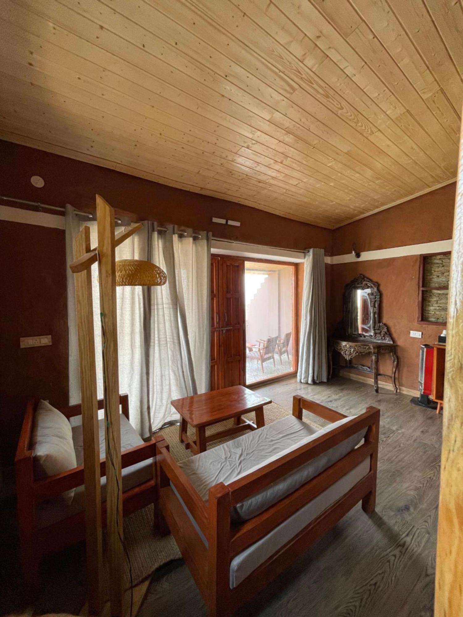 Bsr Farms Resort Pauri Luaran gambar