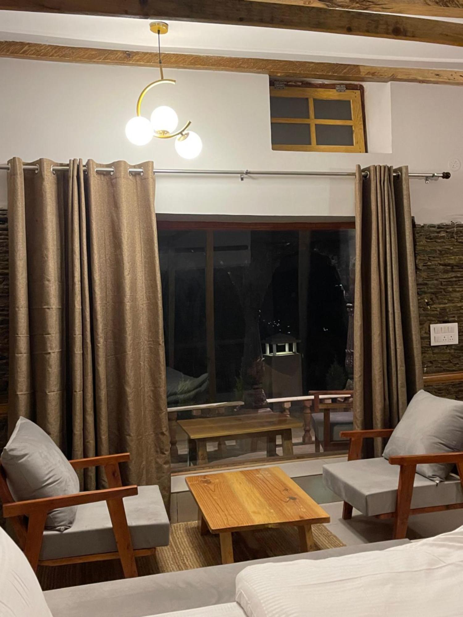 Bsr Farms Resort Pauri Luaran gambar