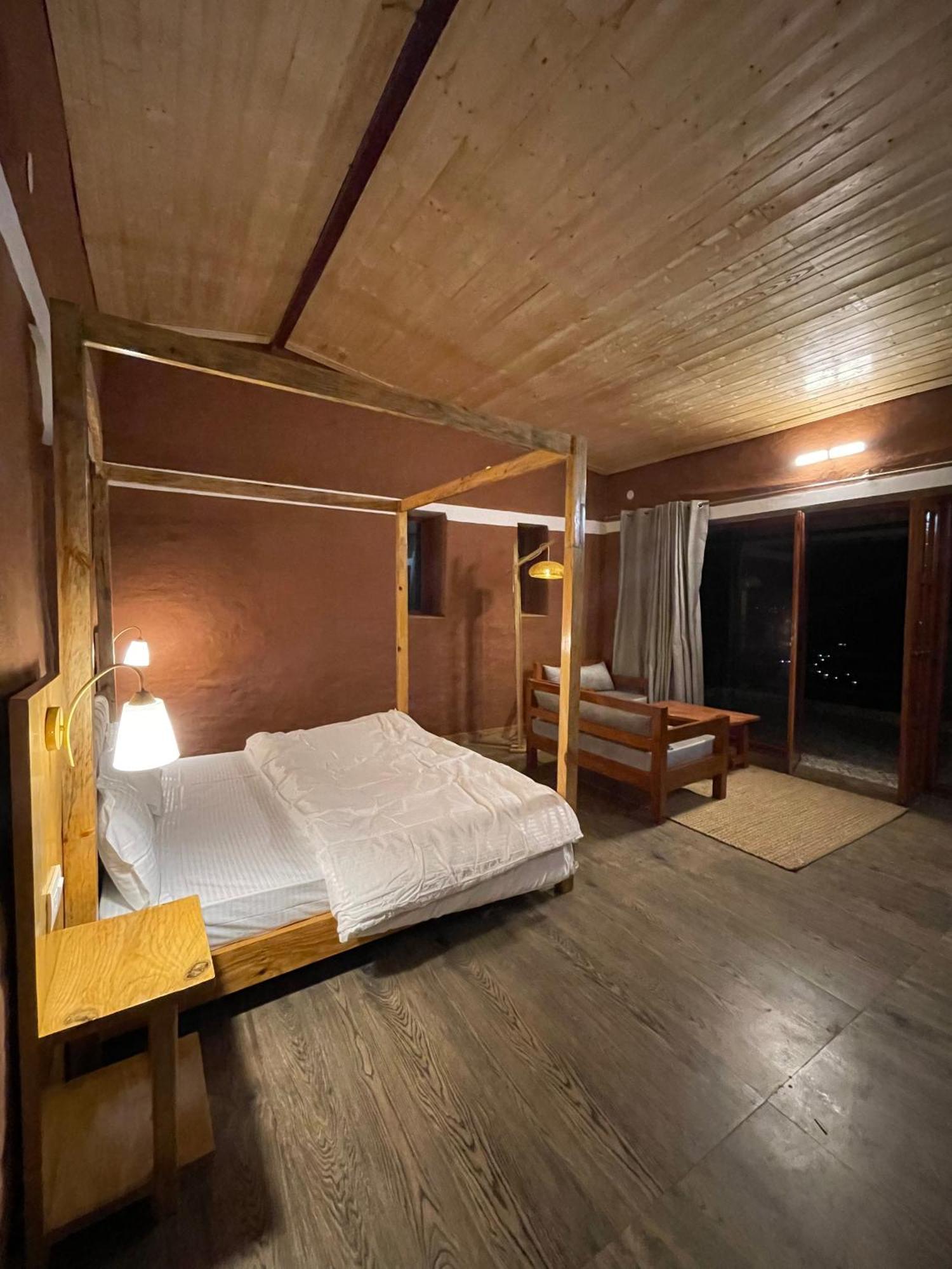 Bsr Farms Resort Pauri Luaran gambar