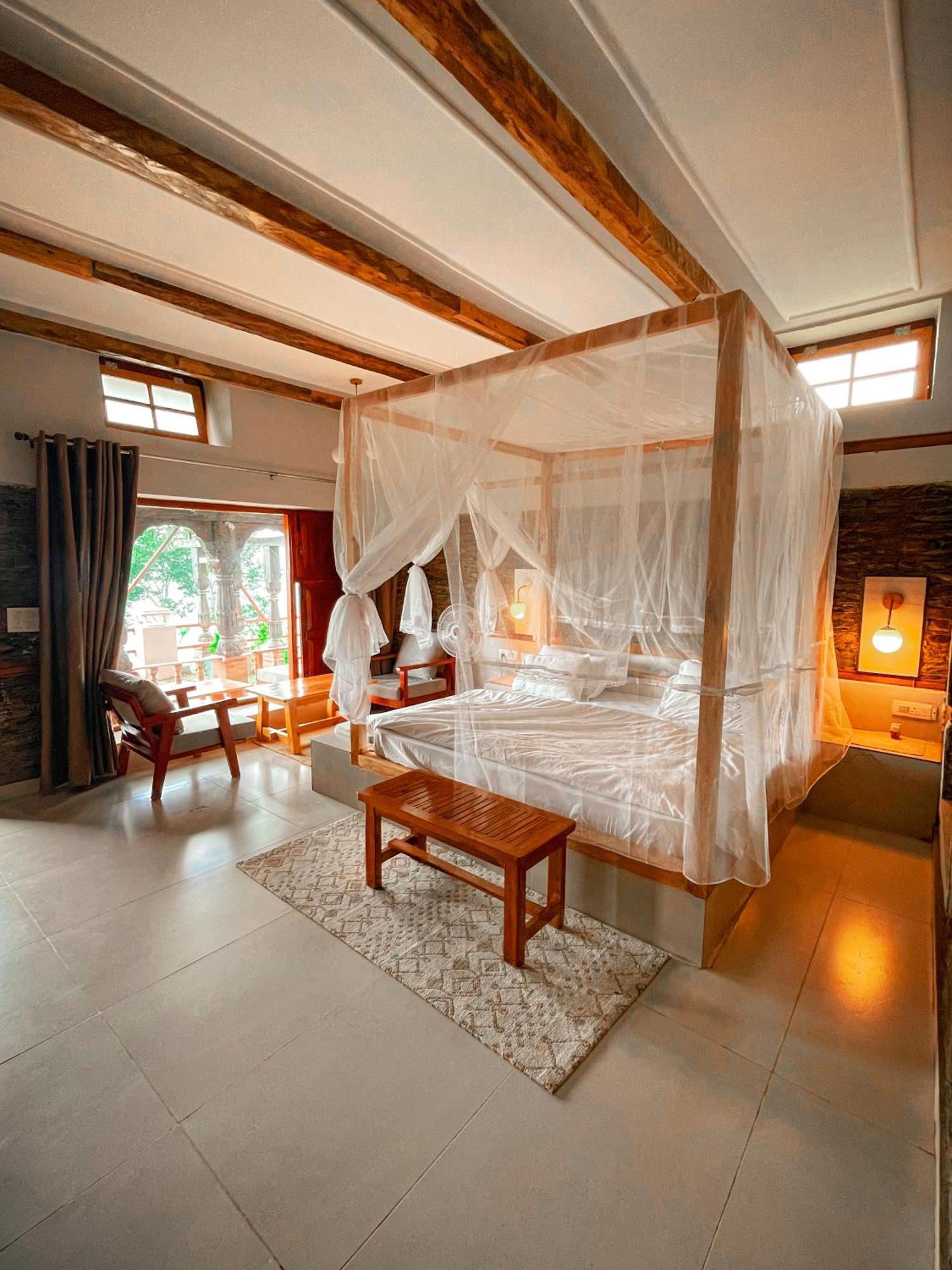 Bsr Farms Resort Pauri Luaran gambar
