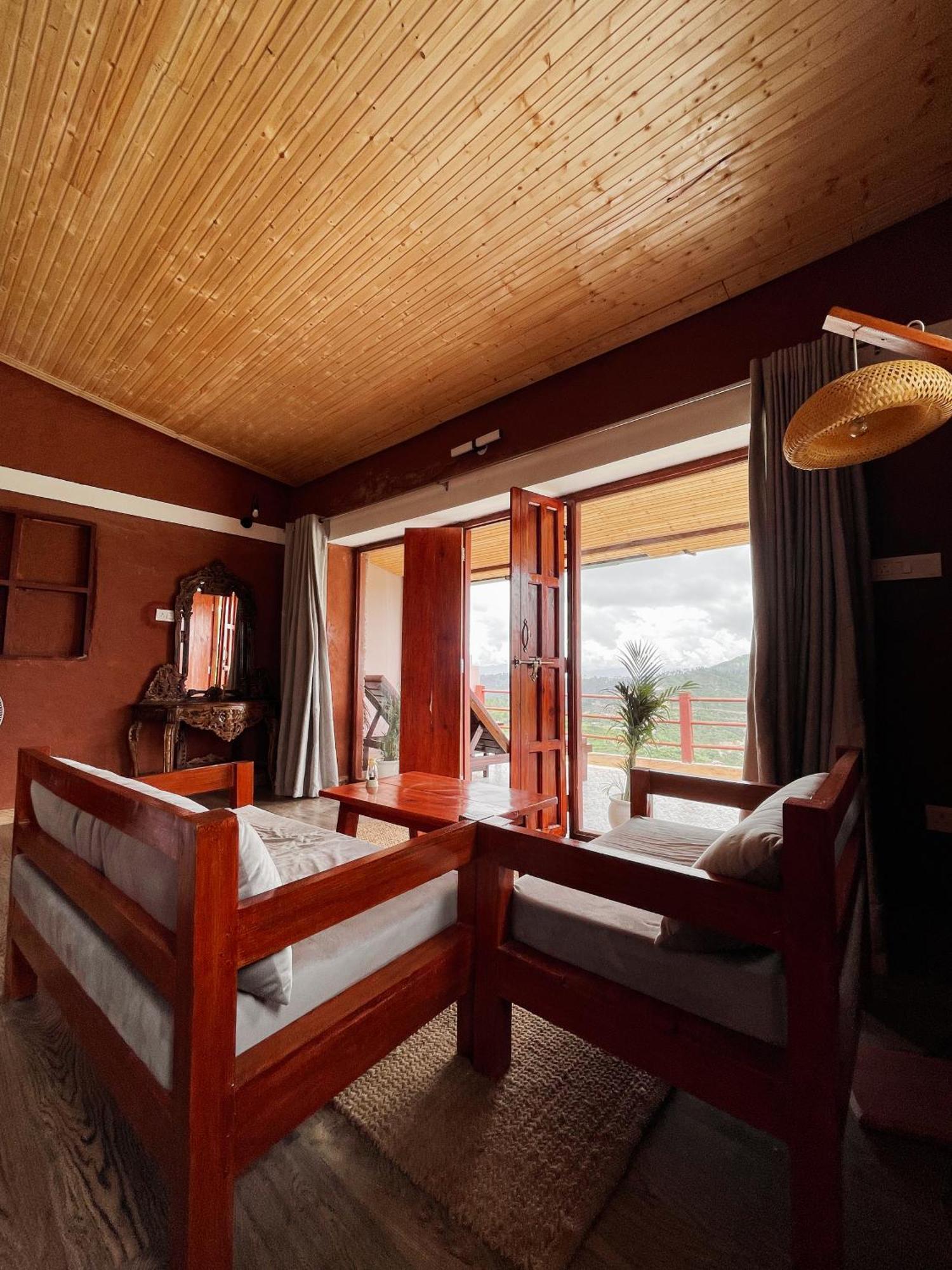 Bsr Farms Resort Pauri Luaran gambar